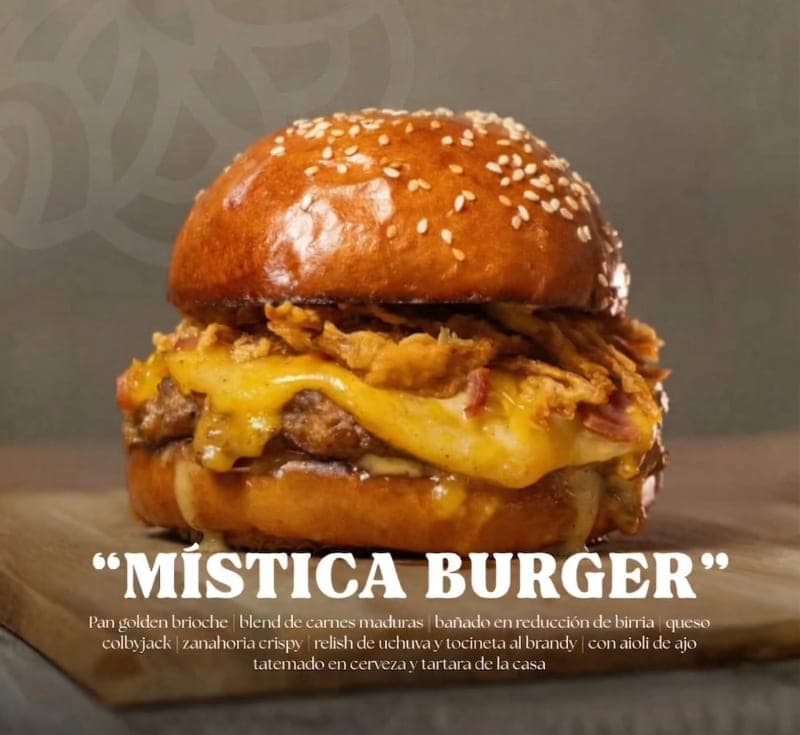 Mística Burger — Manduca